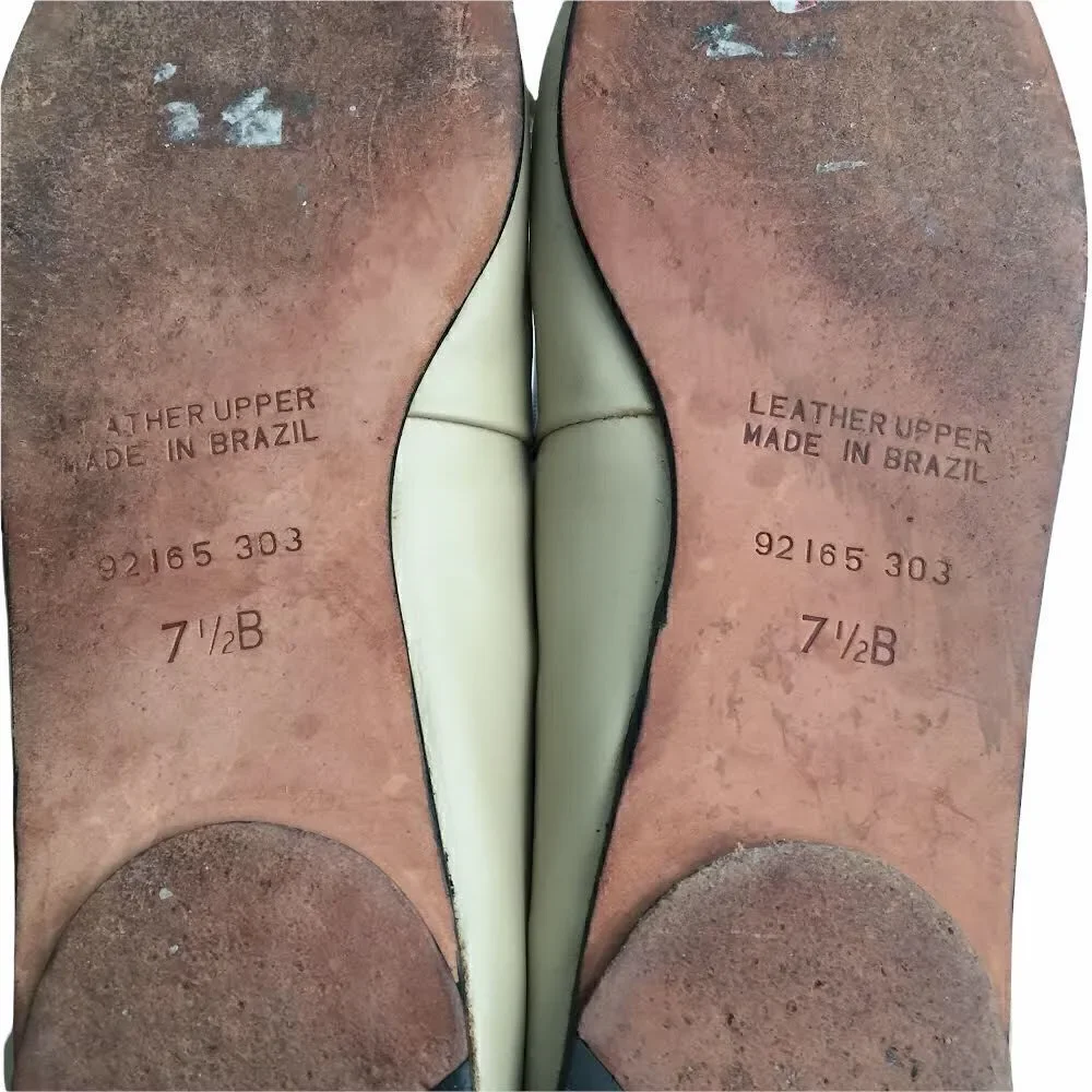 Tweeds Made in Brazil Two-Tone Ballerina with Front Bow Shoes in Size 7.5B